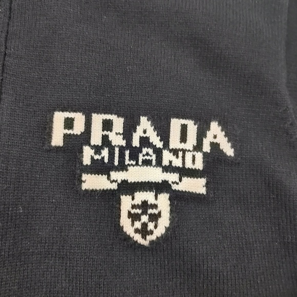 Prada Logo Intarsia-Knit Zip-Up Cardigan - Picture 2 of 7